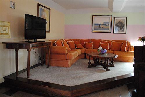 Casa de hóspedes Charmrouse 3*