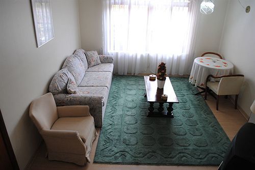 Casa de hóspedes Charmrouse 3*